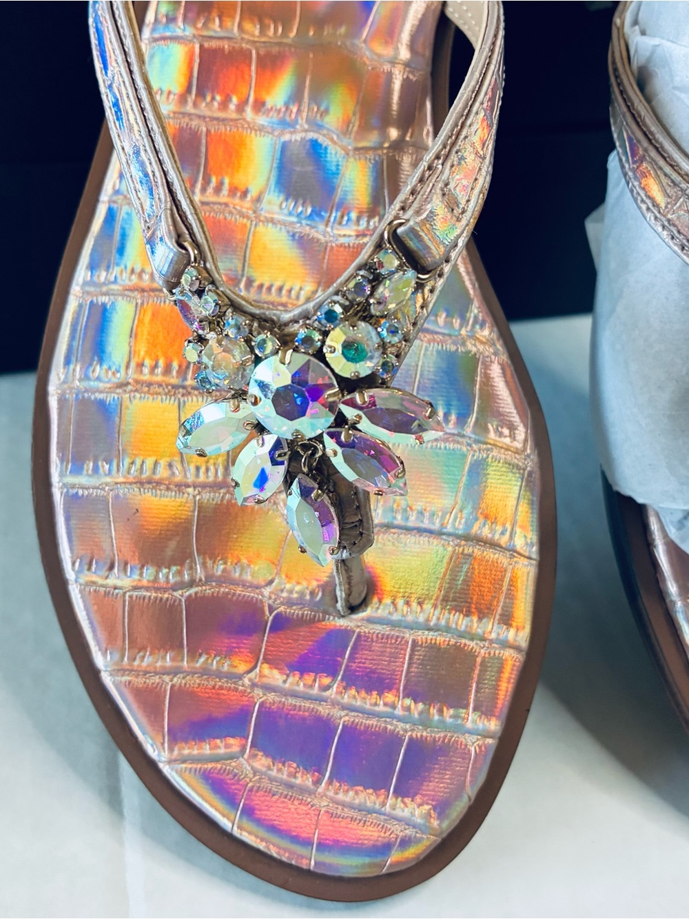 Naturalizer Iridescent Jewel Thong Sandals in Rose-Tone Metallic - Picture 2 of 7